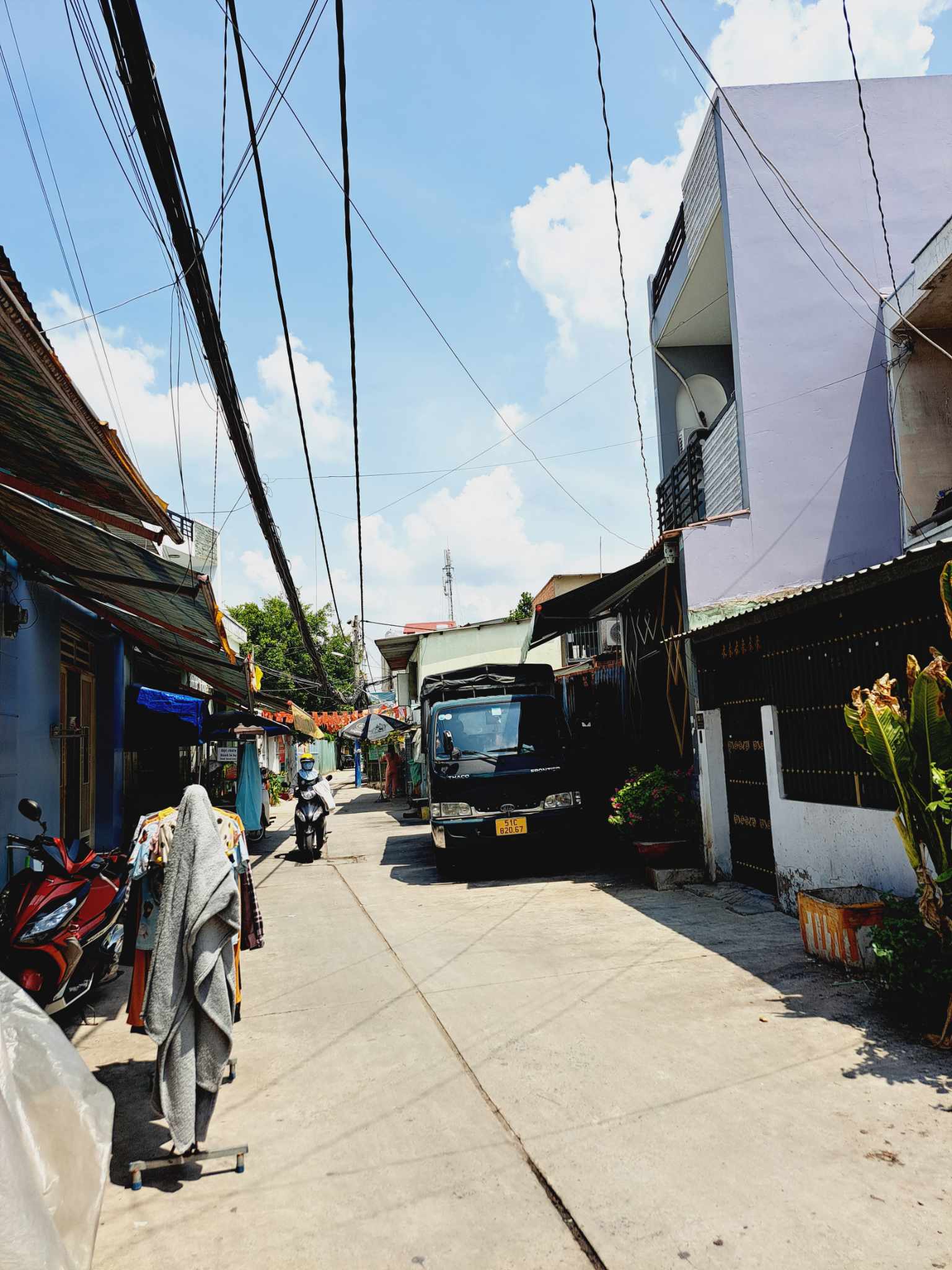 NHÀ XÂY MỚI 100% - 48m2 - Lê Đình Cẩn - HXH - CHỈ 4,X TỶ