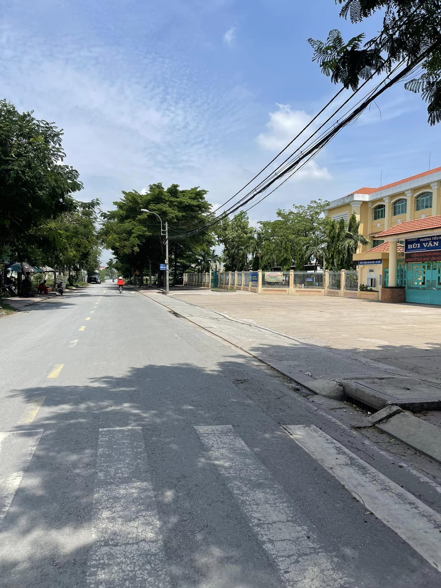 Đất Trống Ngay Chợ Bà Điểm, Trục Phan Văn Hớn, Hóc Môn, QH Xây Dựng Cao Tầng