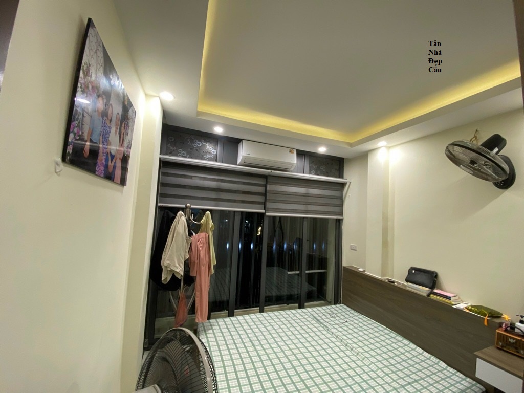 Chủ muốn bán 32m2, 5 Tầng,3PN, Cầu Bươu, Thanh Trì, ô tô tránh, Giá nhỉnh 5 Tỷ +