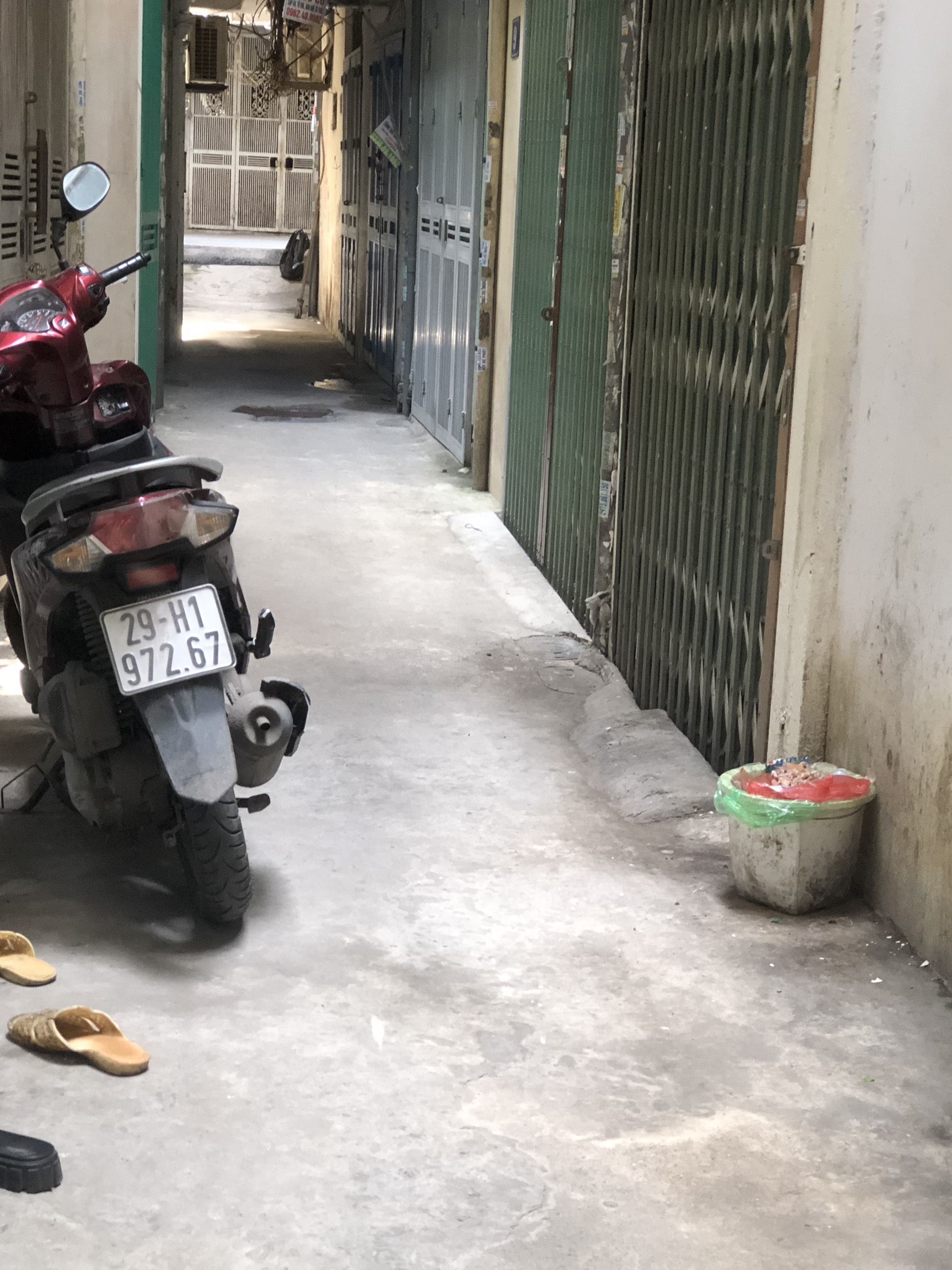 Bán nhà phố Tân Mai , 15m2 x 3 tầng , 1 tỷ 200 , LH 0945676597