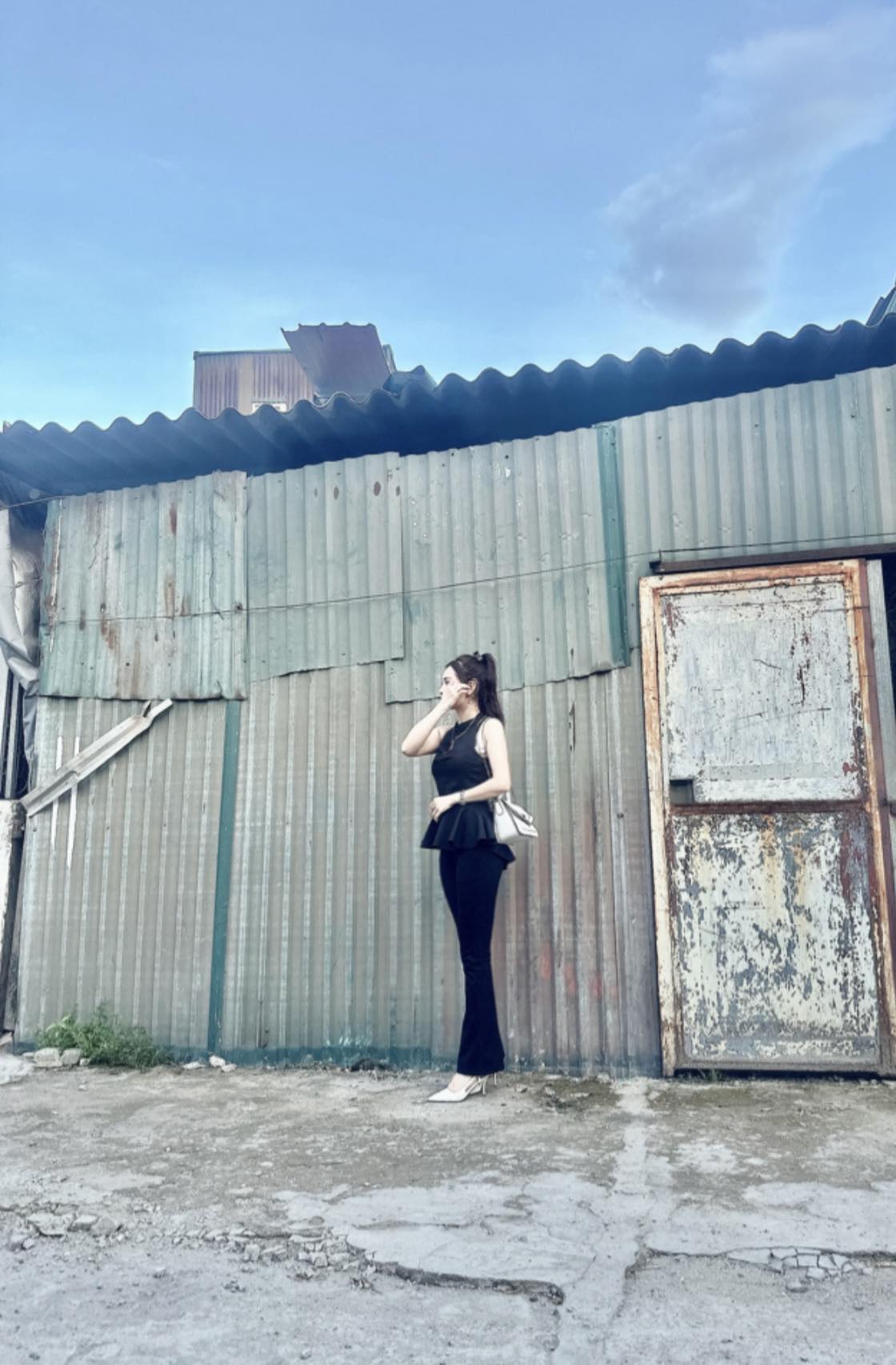 Bán Nhà Ngõ 93. Hoàng Văn Thái dt 55m, C4, MT 5M GIÁ 4.18 Tỷ Có Thể Đầu tư hoặc xây ở ,Thửa đất vuông vức mặt tiền đẹp