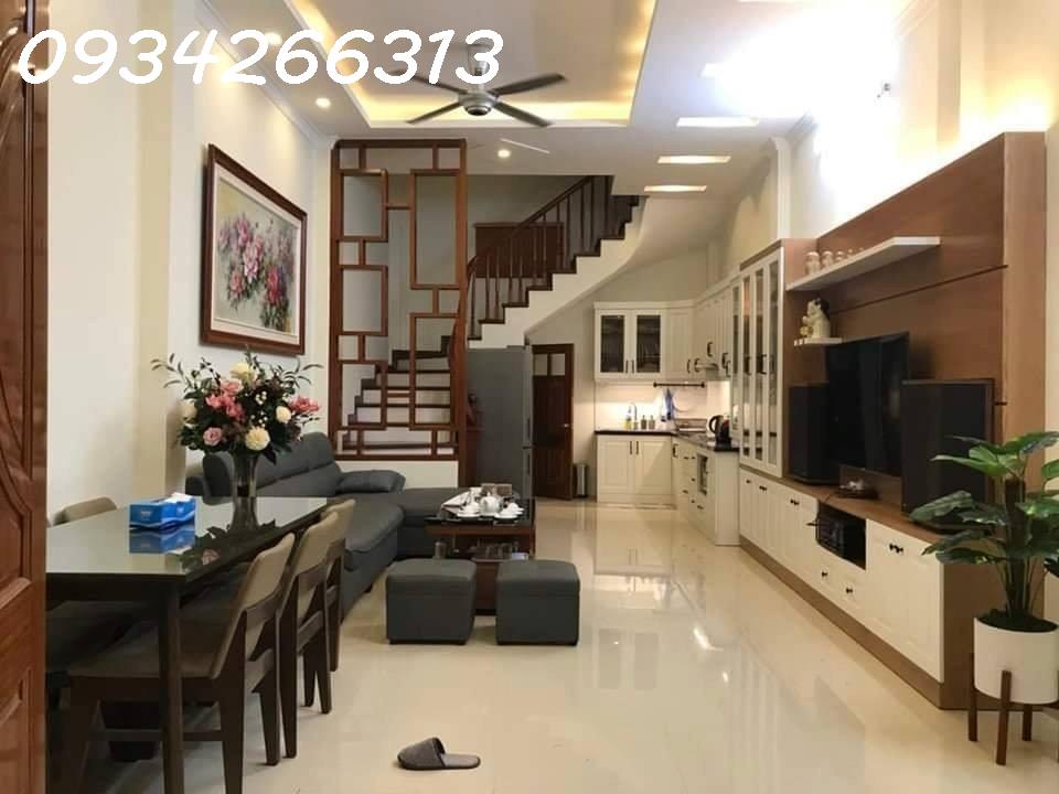 Bán nhà đẹp cạnh Hồ Tây phố Trích Sài Tây Hồ 45m2 5tầng nhỉnh 6tỷ cực hiếm, siêu rẻ