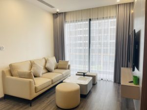 Cần bán căn 2n2wc góc full đồ sẵn sổ tầng 5 r1.05