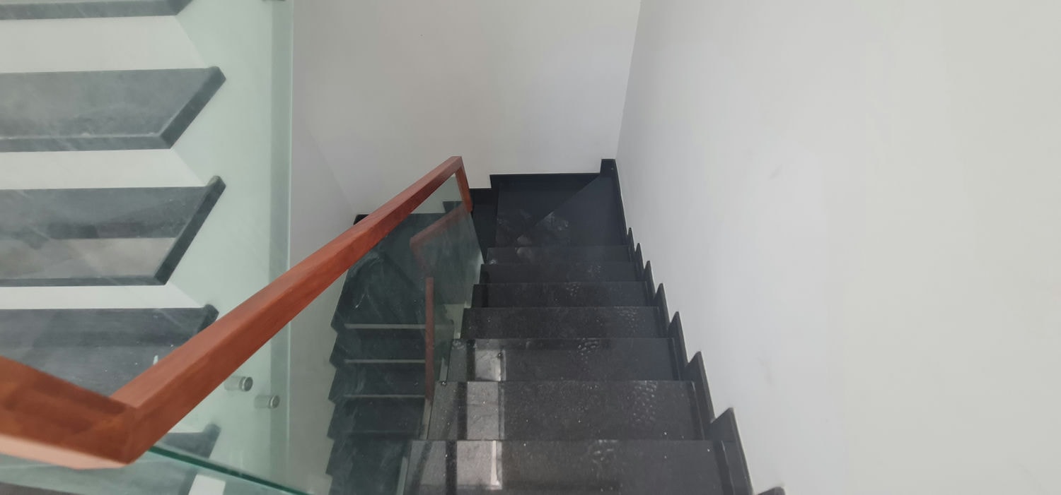 Trải Nghiệm Cuộc Sống Thượng Lưu Tại Khu Phố Thương Mại Mai Anh Luxury