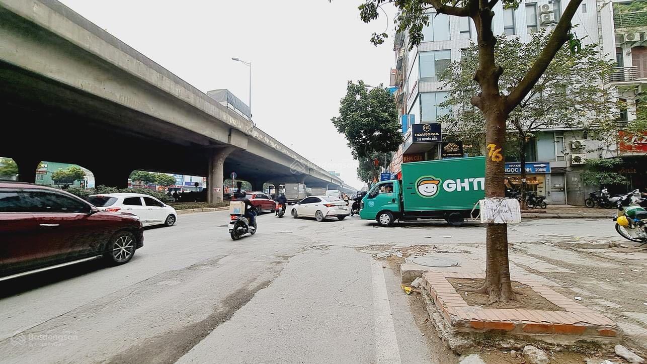 Cần thanh khoản gấp giảm 3 tỷ mặt phố Nguyễn Xiển 50/60m2 7T thang máy sổ hoa hậu
