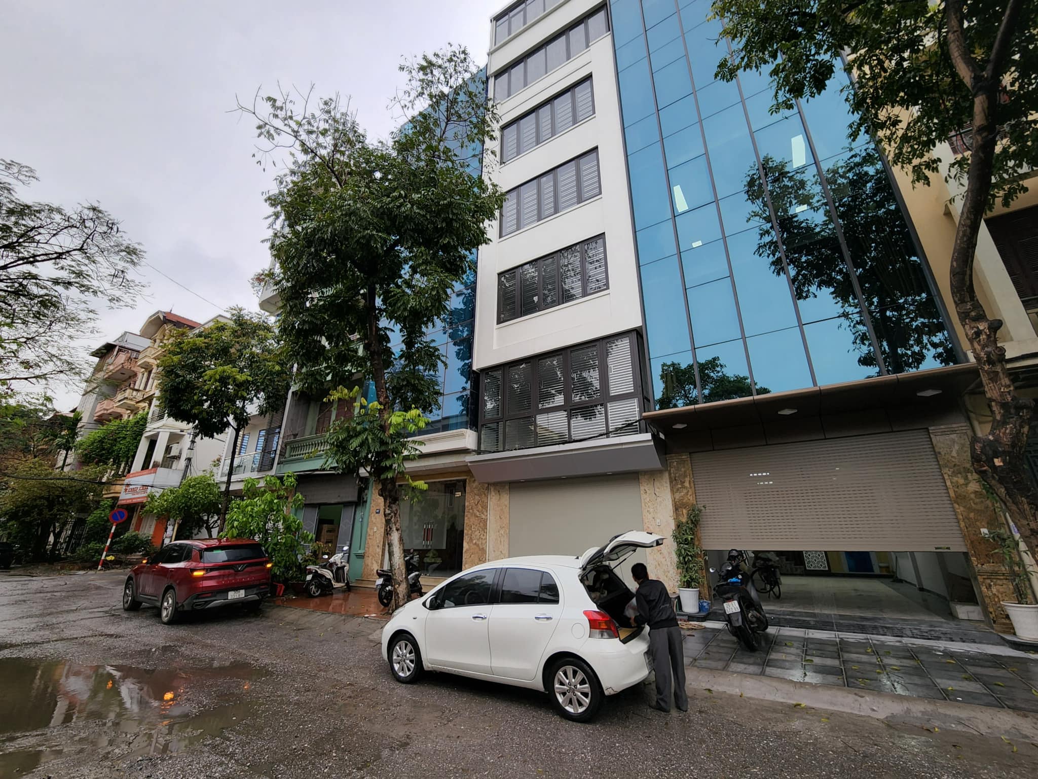 Bán nhà 7 tầng ngõ 34 Hoàng Cầu kinh doanh 30 tỷ.