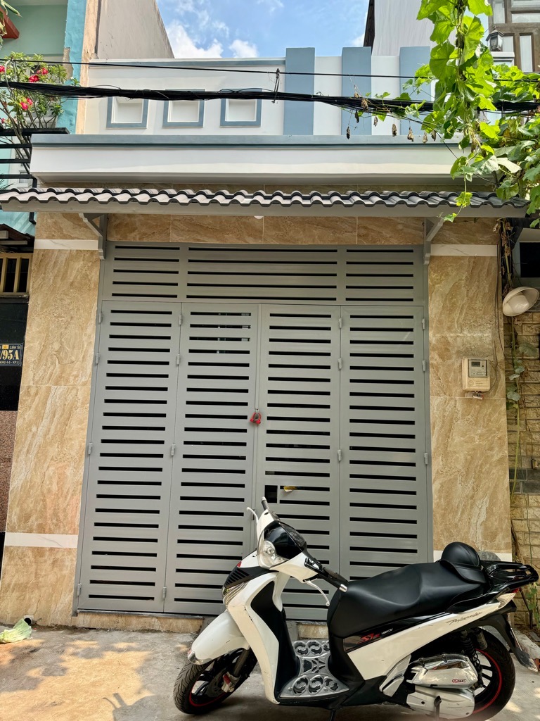 NHÀ MỚI 2 TẦNG LIÊN KHU 45 SÁT TRƯỜNG KIM ĐỒNG GIÁ ĐẸP > 3 Tỷ..