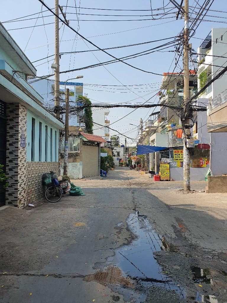 HẺM 8M,ĐƯỜNG PHAN ANH,BÌNH TRỊ ĐÔNG,BÌNH TÂN 76m2 (4,3x18 x 4 TẦNG) 6,7 TỶ TL- GIÁP KHU TÔ HIỆU