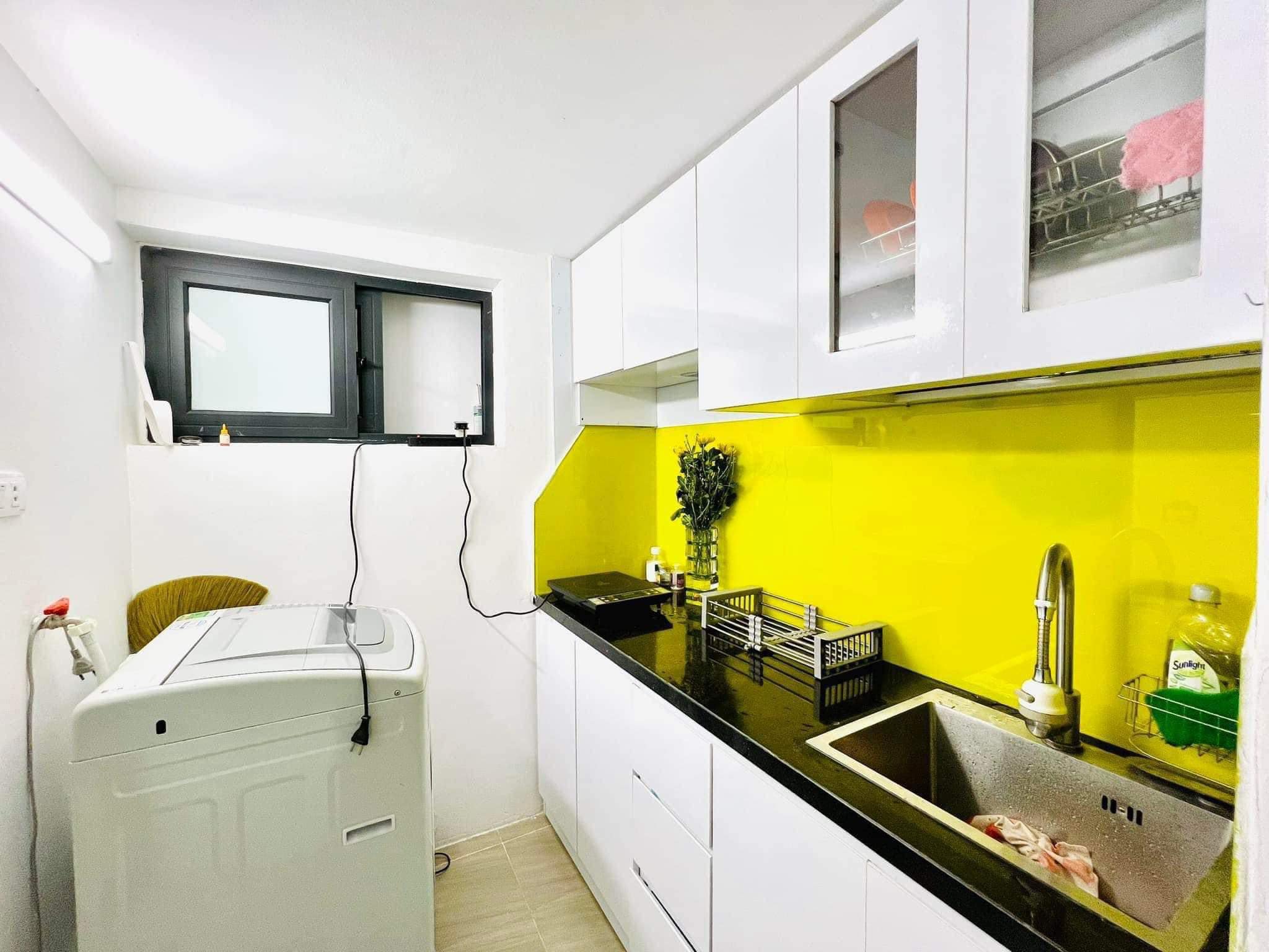 Bán Nhà TT Ngõ 76 Nguyễn chí Thanh 60m T2 1.85 Tỷ Đống Đa