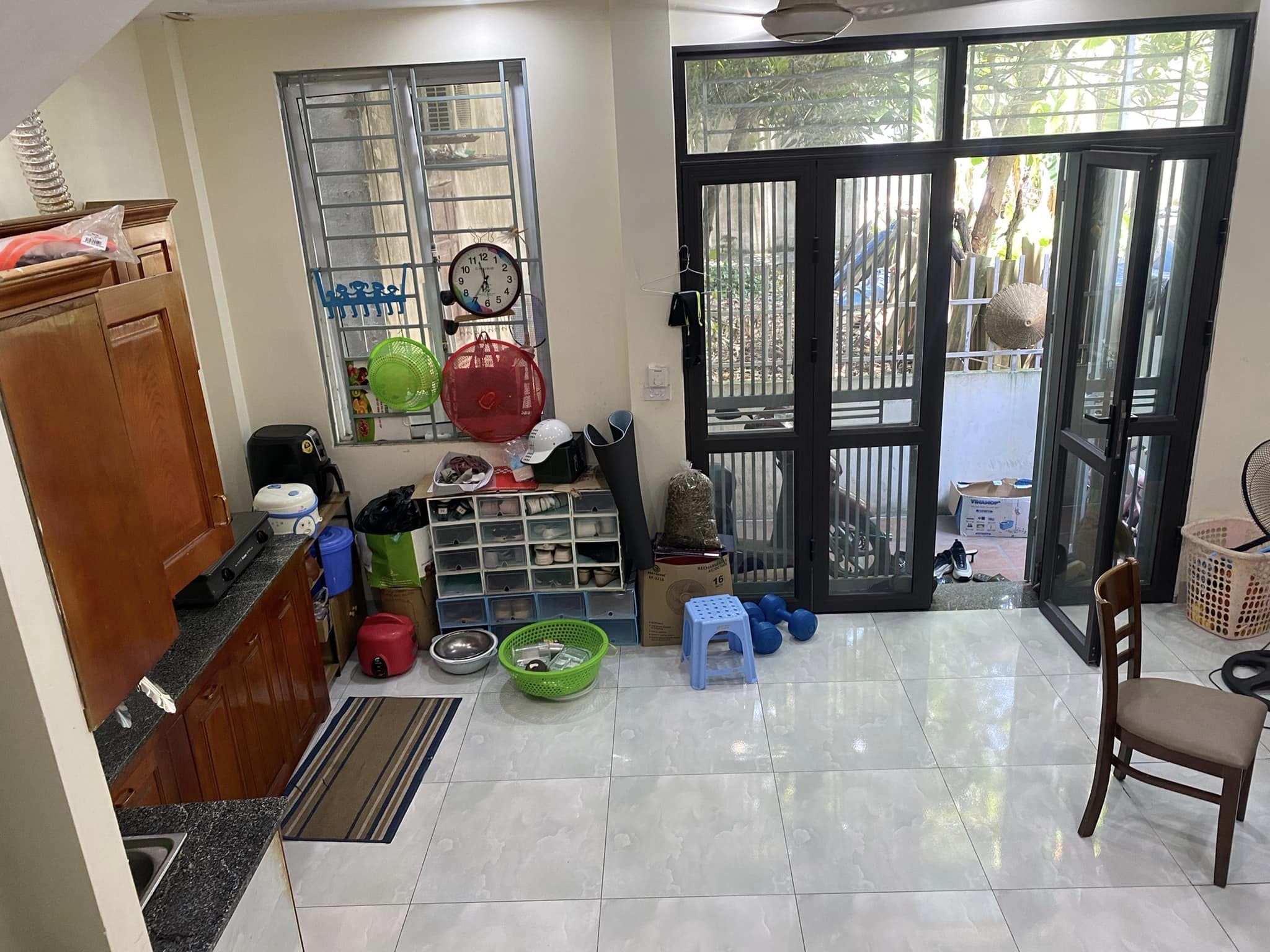 Nhà đẹp ở ngay Lê Trọng Tấn ngõ nông, gần oto, mặt tiền đẹp 30m 4 tầng giá 3.8 tỷ