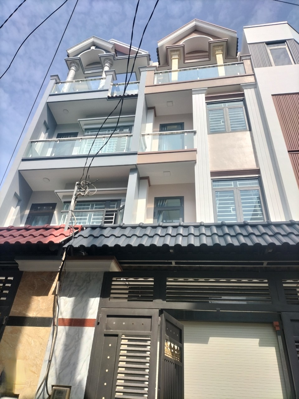 BÁN NHÀ ĐƯỜNG GÒ DẦU(HẺM 7M)-P.TÂN QUÝ-TÂN PHÚ 72m2(4x18x5 TẦNG) 9,4 TỶ TL -GIÁP TÂN SƠN NHÌ