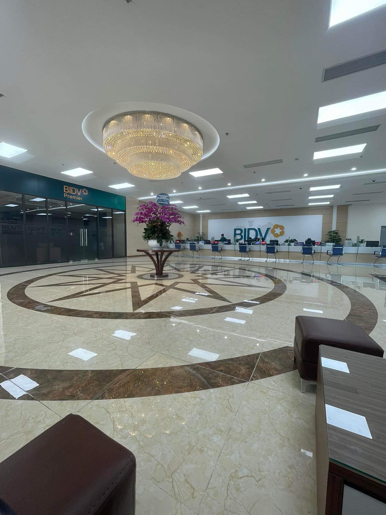 Bàn 465m2 nhà mặt phố Xã Đàn Đống Đa Hà Nội.