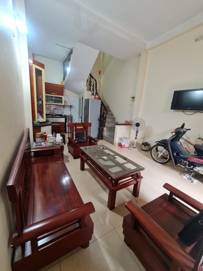 CHO THUÊ NHÀ NGUYÊN CĂN ĐƯỜNG TRẦN NGUYÊN ĐÁN, HOÀNG MAI - XÁCH VALI VỀ LÀ Ở