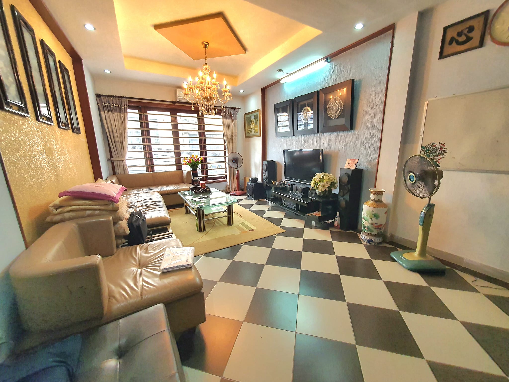 (MẶT PHỐ) Bán nhà mặt phố Trần Đăng Ninh 63mx5T vỉa hè 3m KD 50tr/1 tháng nhỉnh 19 tỷ Cầu Giấy