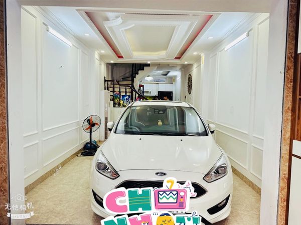 BÁN NHÀ - LẠC LONG QUÂN Gara otô – thang máy 48M 6tầng 8.7 TỶ