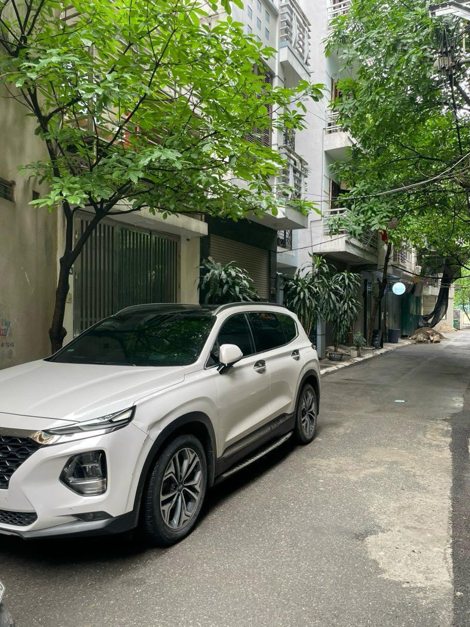 Bán nhà rẻ đẹp phố Quần Ngựa 45m2 5tầng mặt tiền 4m nhỉnh 6tỷ Ba Đình.