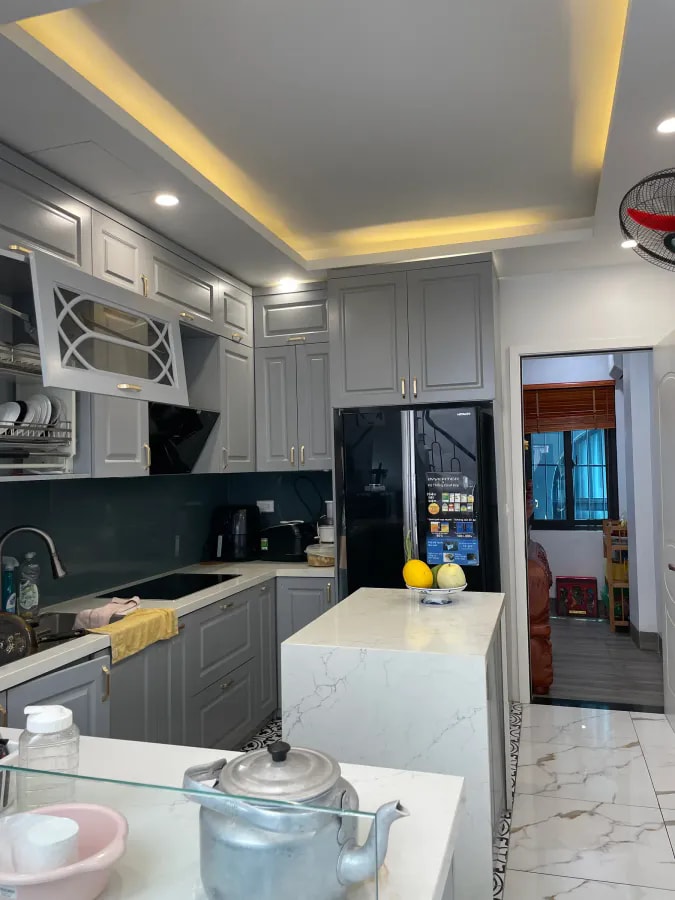 Siêu phẩm Chùa Láng- Đống Đa. Diện tích 61m2 x 8T, mặt tiền 3.2m. Giá 24.8 tỷ(TL)