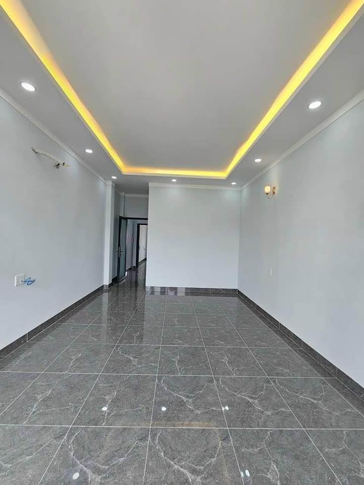 Nhà hẻm 6m. Nguyễn Trọng Tuyển, Q.TB. 4,2x15m.1 trệt-2 lầu. giá TL:5tỷ290