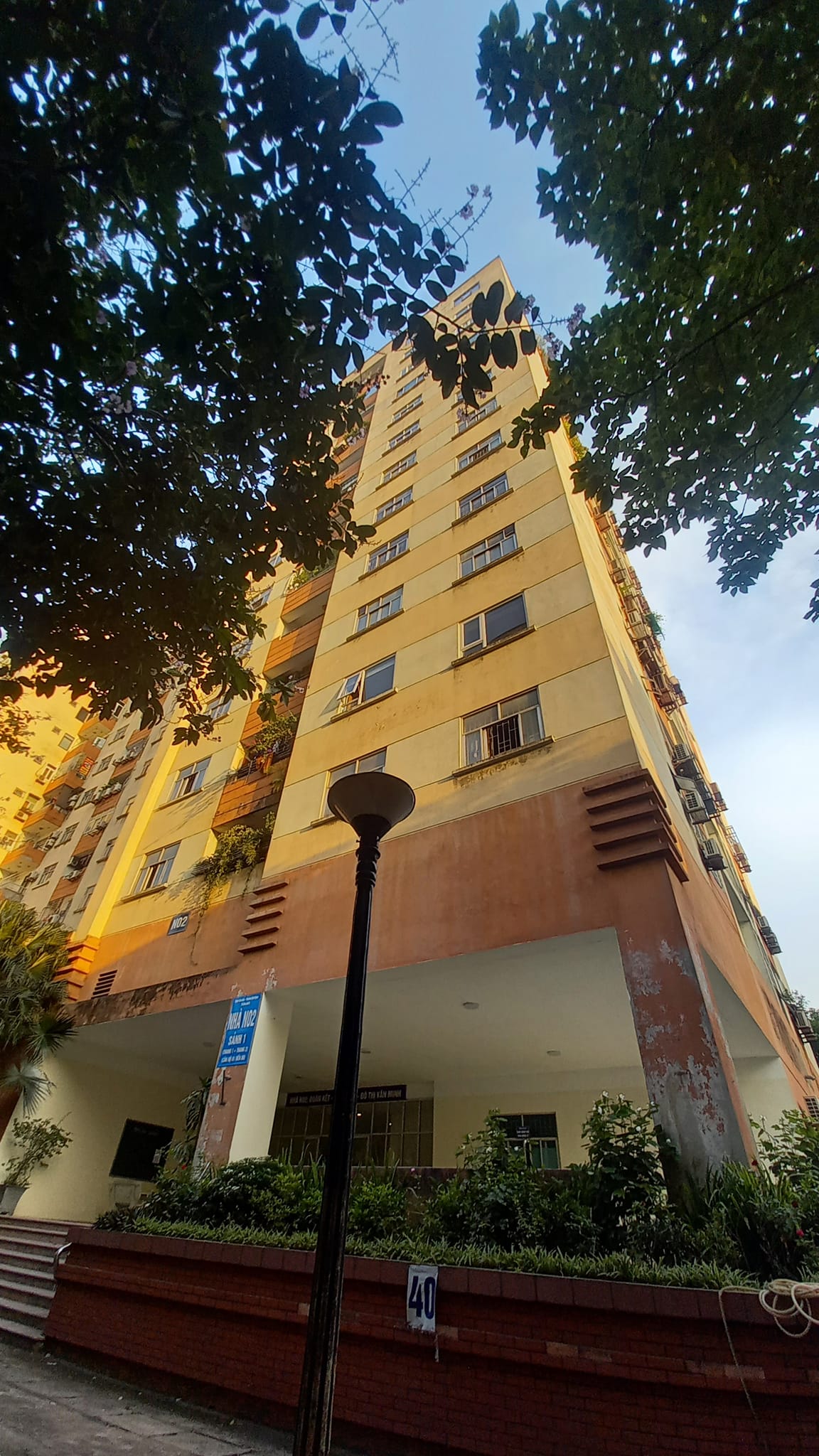 Tòa N02 Trần Quý Kiên, CG 56m2, chỉ 3.15 tỷ, 2PN, tiện ích vô vàn