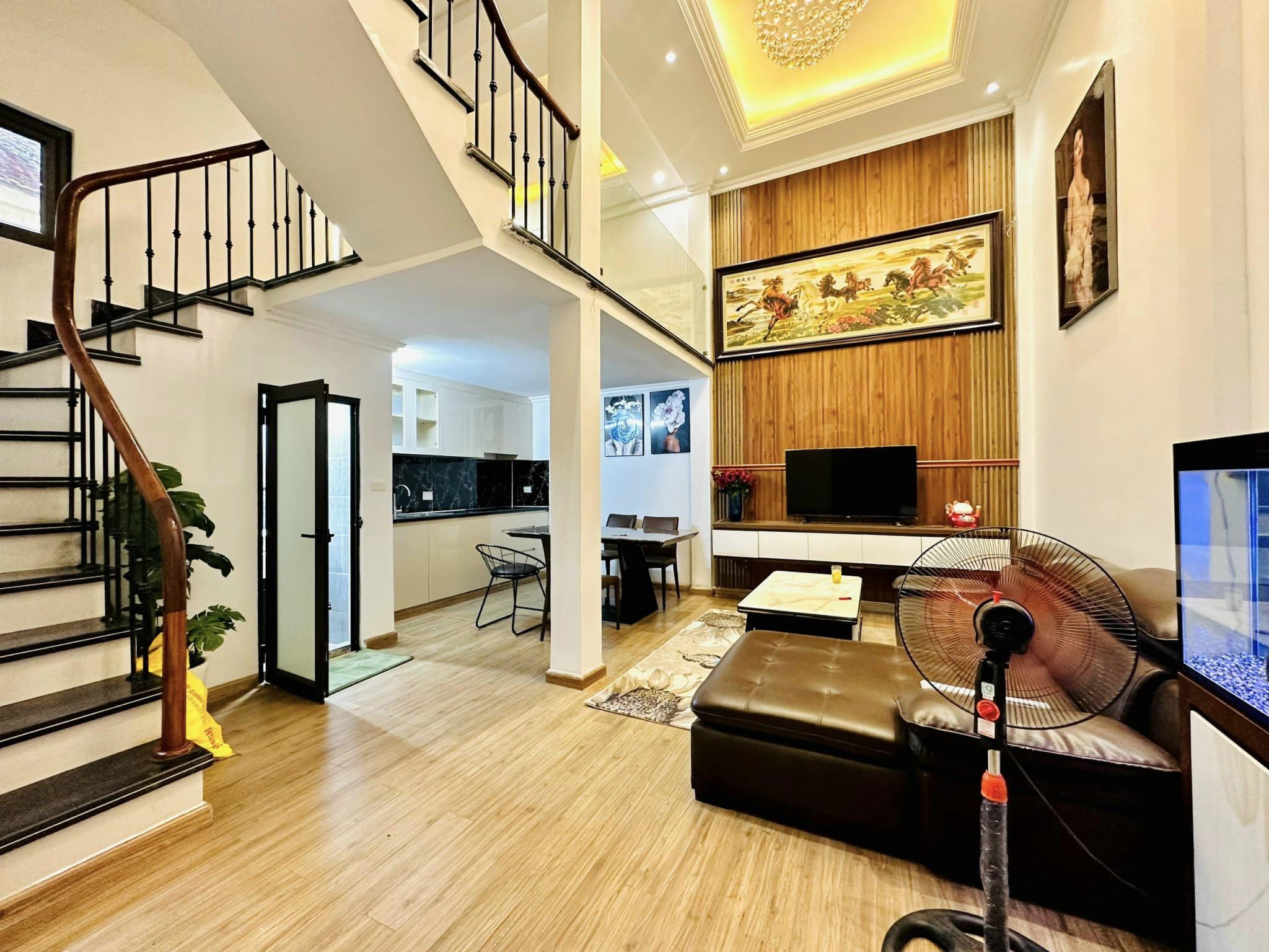 Ô tô 40m, Căn góc, Tặng full nội thất, bán nhà Xã Đàn-0946383428