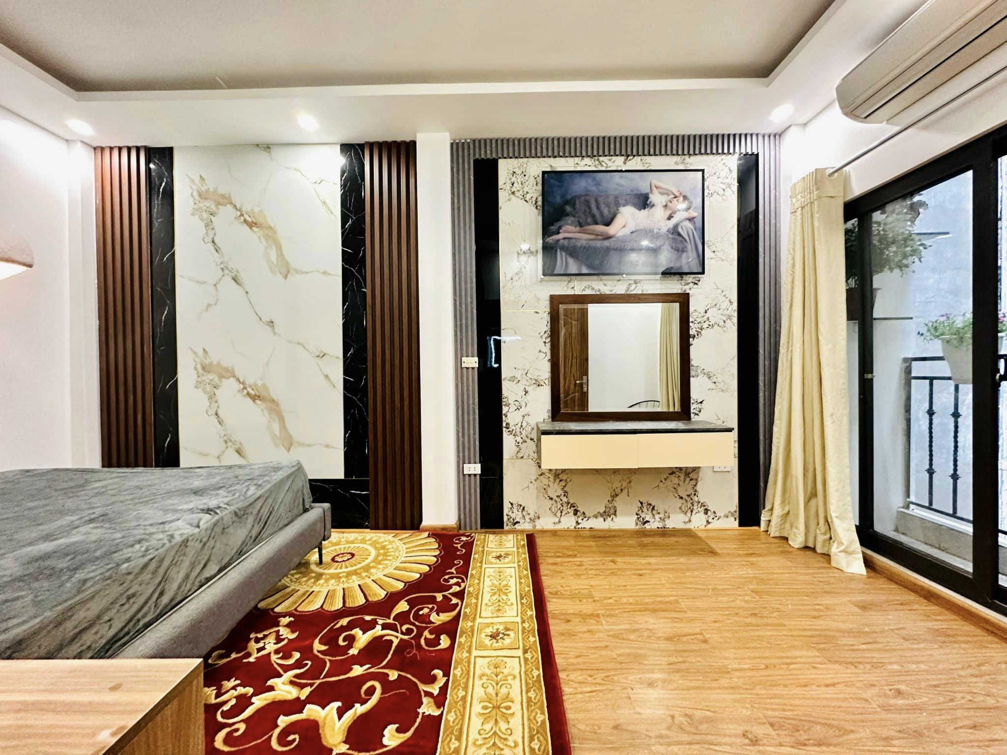 Ngõ thông, Phân lô dân trí, Ở ngay bán nhà Phạm Ngọc Thạch-0946383428