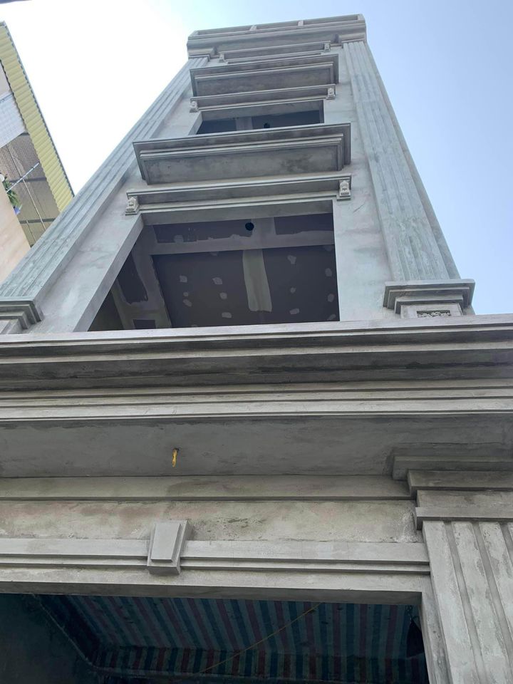 Bán nhà 5 tầng Yên Vĩnh, Kim Chung, Hoài Đức, Hà Nội giá 3 tỷ 100tr. LH: 0975 102 990.