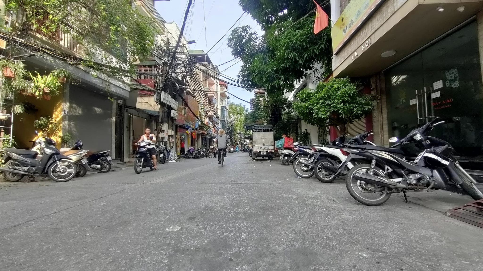 BÁN NHÀ MẶT PHỐ PHÚC TÂN HOÀN KIẾM-81M 4T 18xTỶ-LÔ GÓC-KINH DOANH-TIỆN ÍCH ĐỈNH CAO