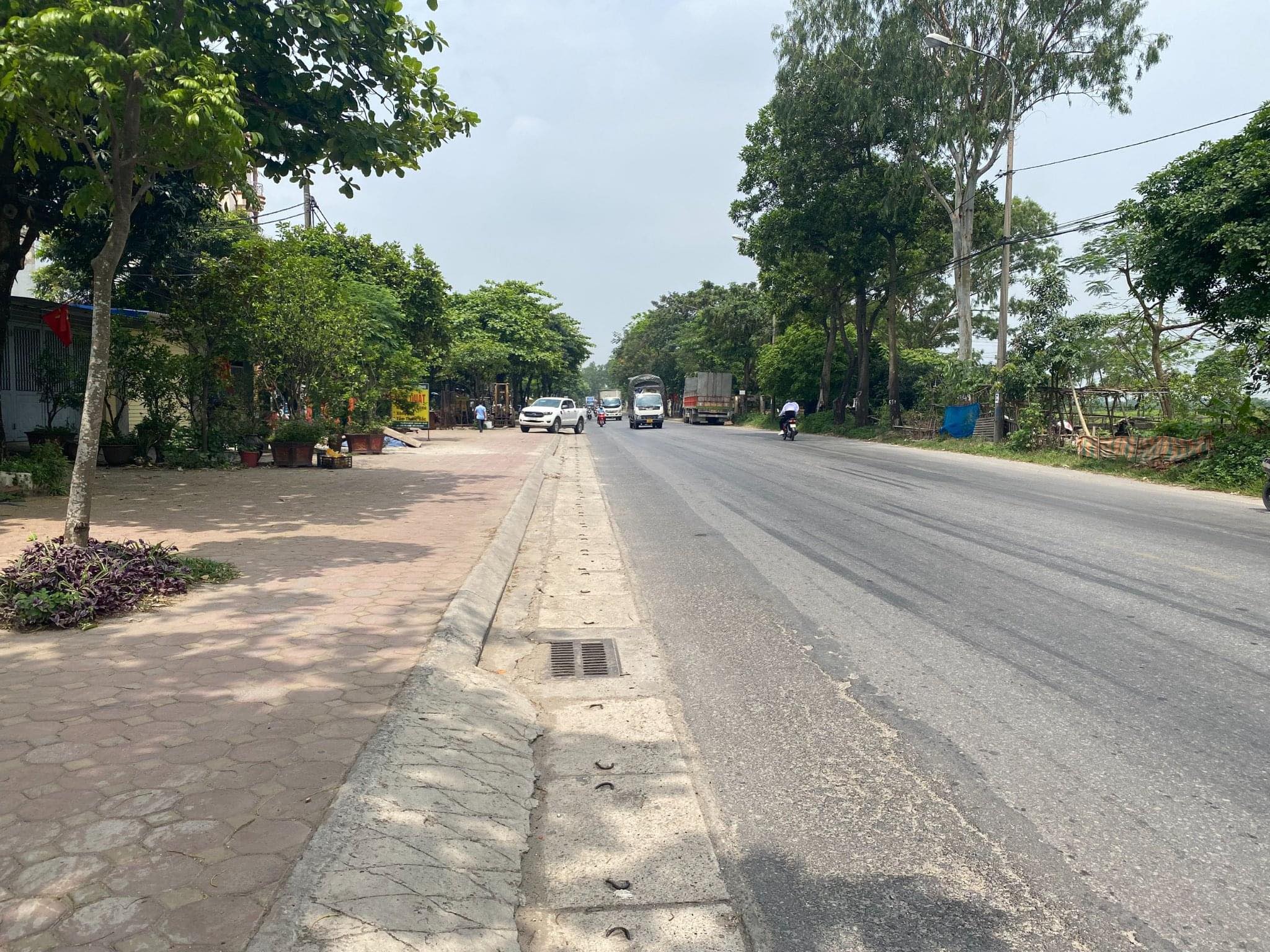 Bán 58m2 đất mặt đường QL3, full thổ cư , vị trí đắc địa nhất Đông Anh, cam kết không quy hoạch,