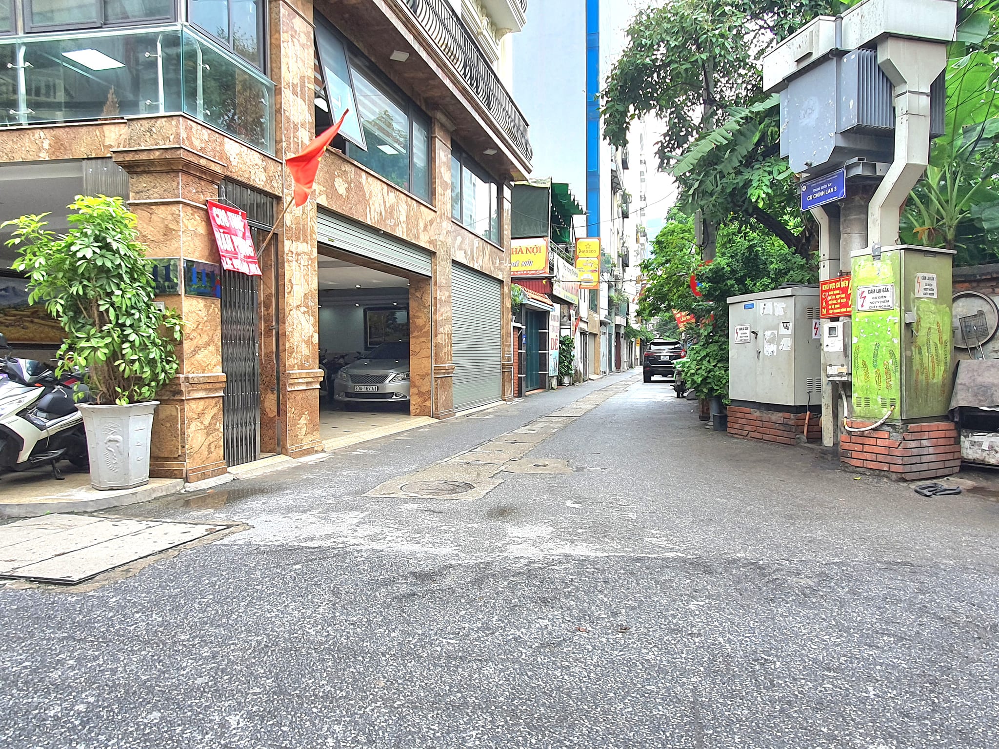 CỰC PHẨM! PHÂN LÔ OTO TRÁNH, KINH DOANH - CÙ CHÍNH LAN, THANH XUÂN - SIÊU ĐẸP, ĐẲNG CẤP