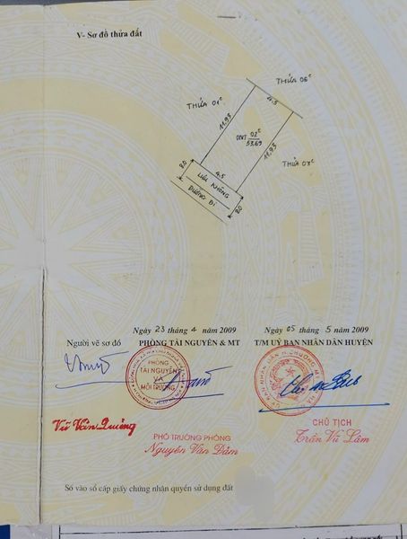 Cc gửi bán lô đất 54m2, full thổ cư, mặt đường kinh doanh tại Ngọc Hòa - Chương Mỹ, HN.