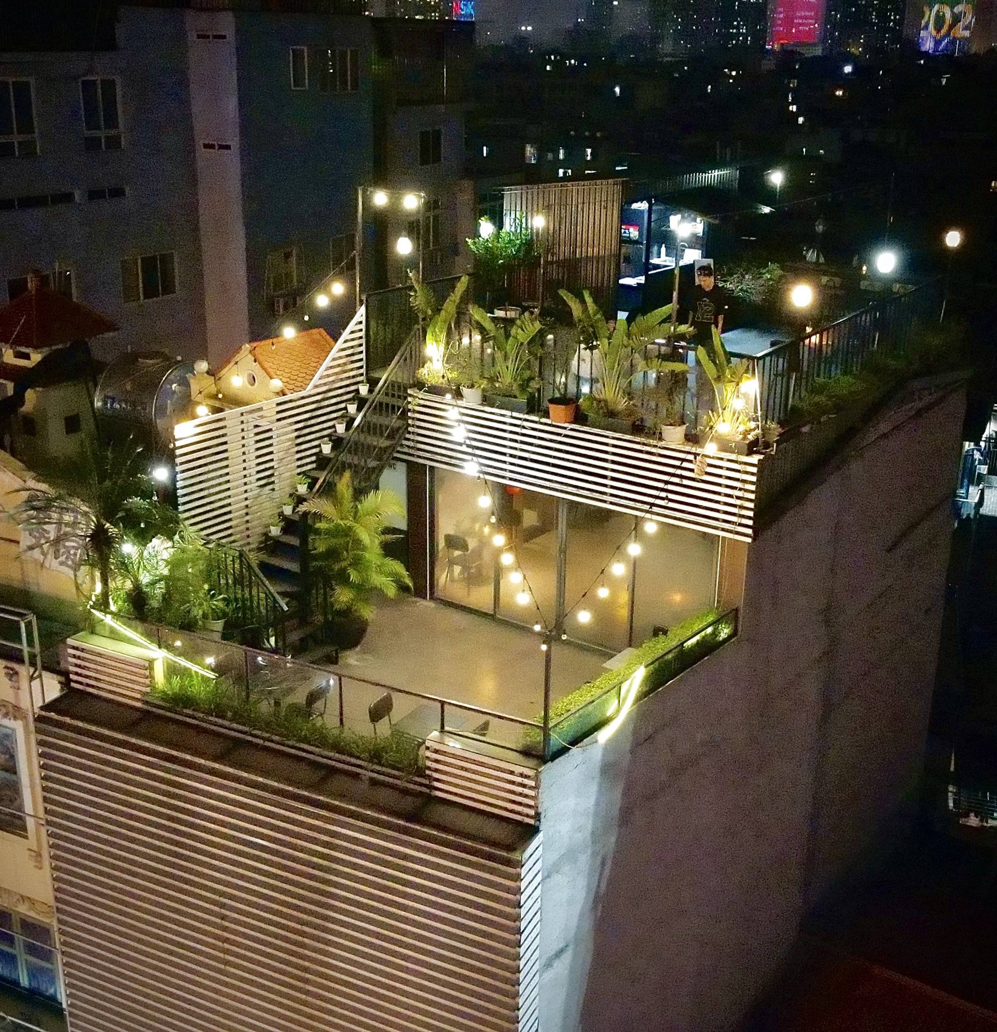 Sang nhượng quán cafe tầng thượng - view 4 hướng đẹp nhất khu Ngã Tư Sở.