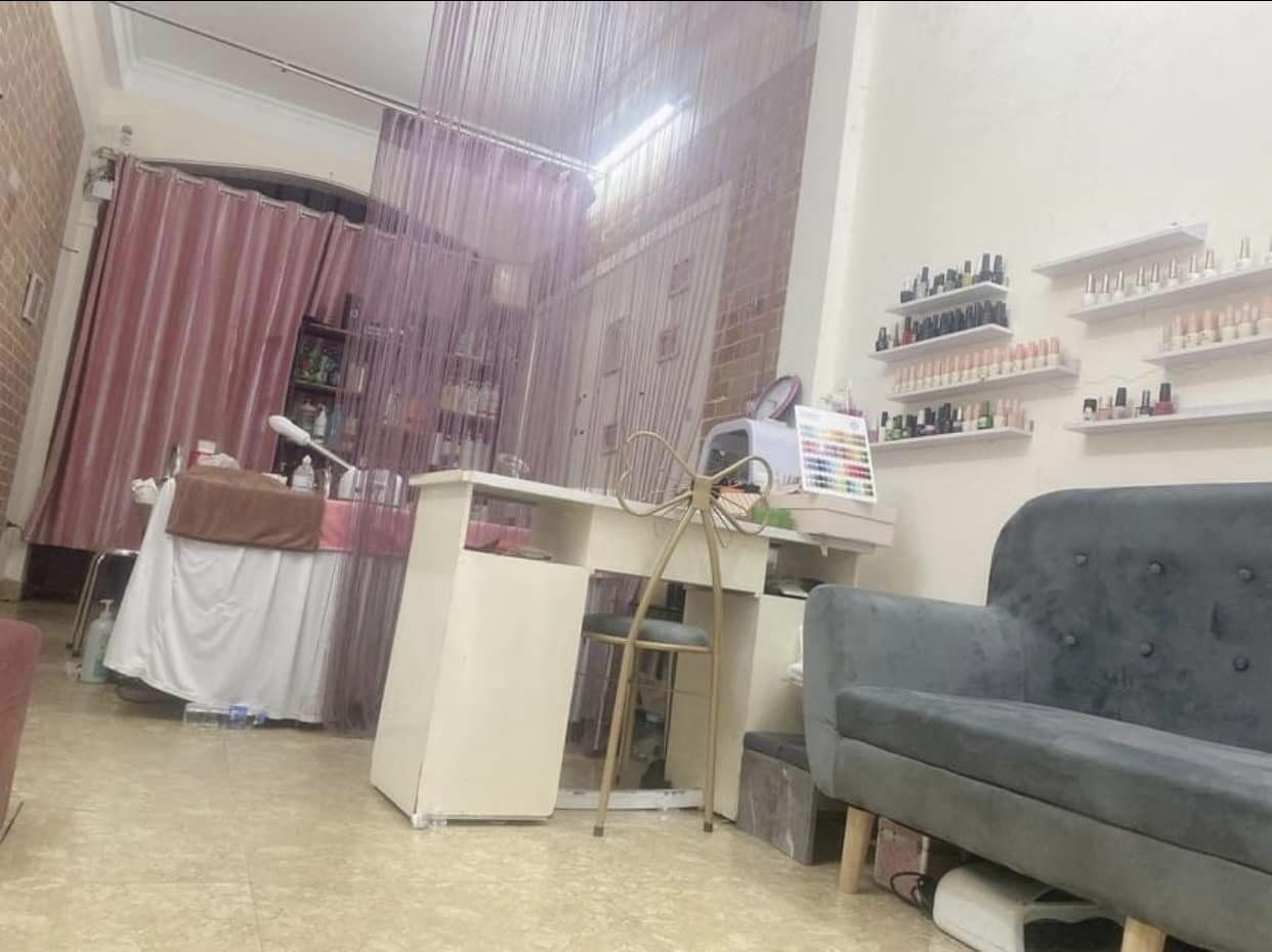 CẦN NHƯỢNG GẤP SPA LƯỢNG KHÁCH ĐÔNG ĐỊA CHỈ NGÕ 13 KHUẤT DUY TIẾN, PHƯỜNG THANH XUÂN BẮC