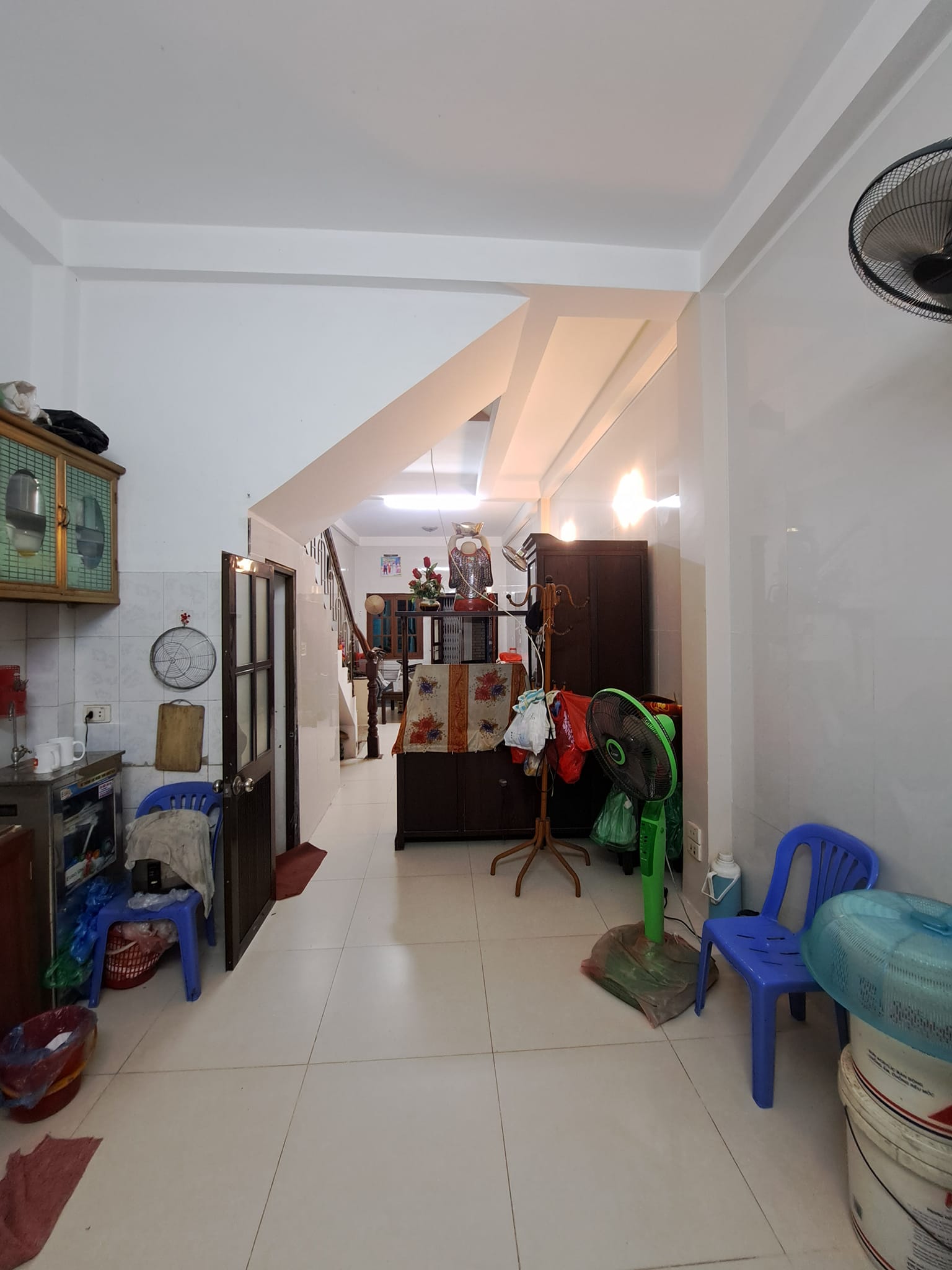 CÁCH Ô TÔ TRÁNH 100M - BA GÁC VÀO CỬA - ĐẦU TƯ NGON - BAY NHANH