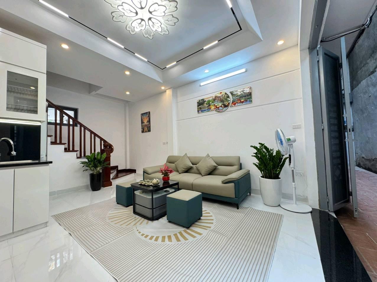 Bán Nhà Nhanh khu Cầu giấy, Duy Tân, Trần Thái Tông, Xuân Thuỷ, Nguyễn Phong Sắc 5,98 tỷ 34m