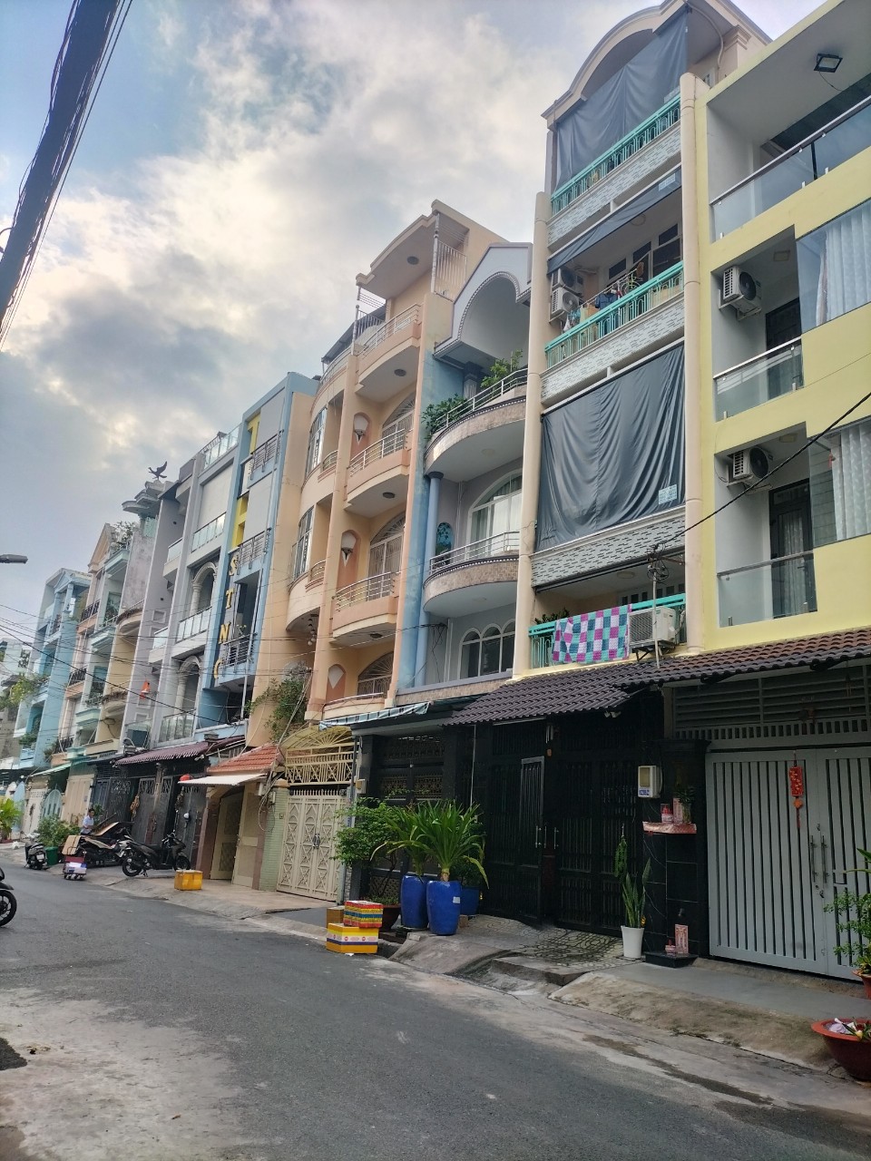 BÁN NHÀ ĐƯỜNG SỐ 14-P.11-QUẬN 6(80m2_4x20x4 TẦNG) 12,9 TỶ TL-GẦN METRO BÌNH PHÚ,TRƯỜNG THPT LAM SƠN