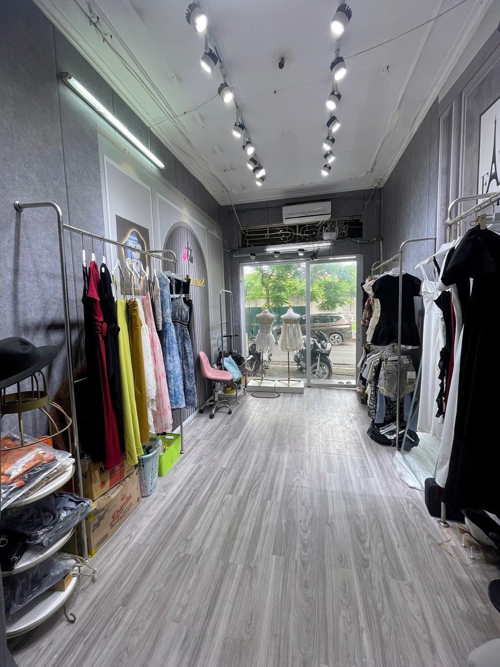 Sang nhượng cửa hàng thời trang tại 109 quan hoa, cầu giấy, hà nội