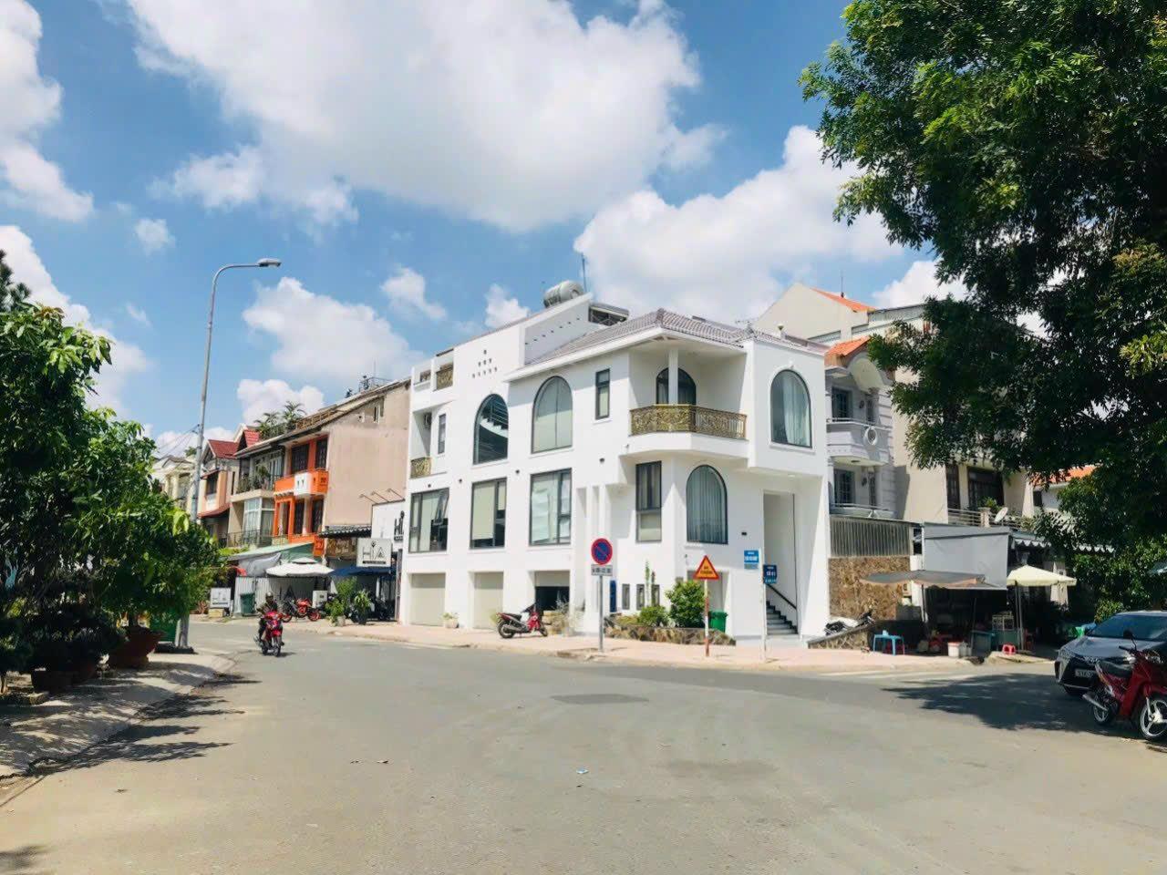 Góc 2 Mặt Tiền Thân Văn Nhiếp, An Phú, Quận 2