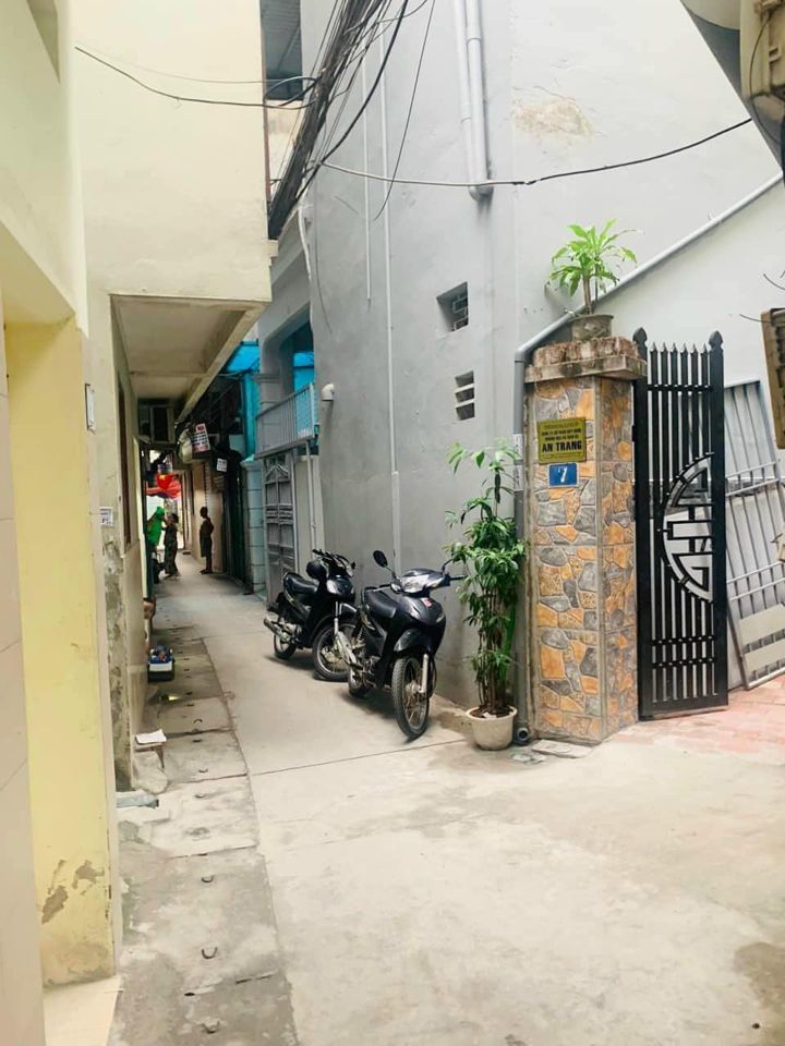 BÁN NHÀ PHỐ VĂN CAO, 14/17M2 - MT 3,1M, VỊ TRÍ ĐẸP NGÕ NÔNG, GIÁ TRONG TẦM TIỀN DỄ MUA