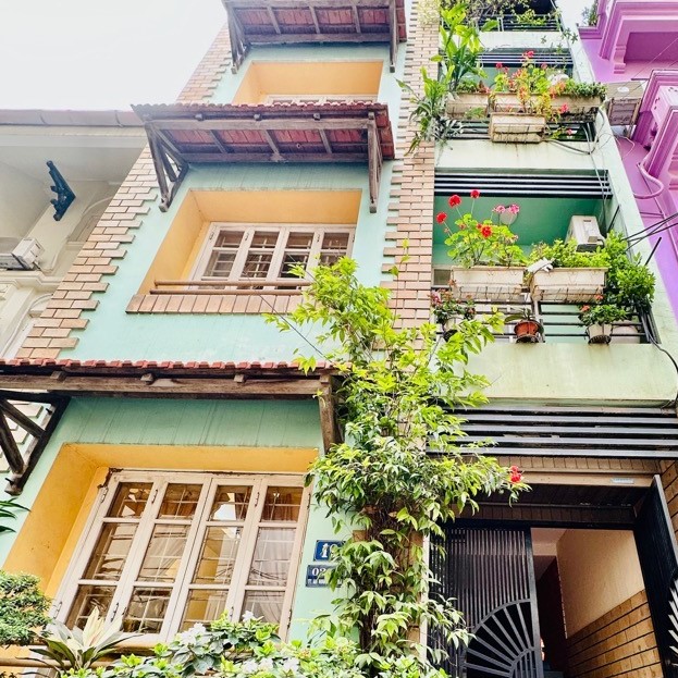 ❤️‍(13.5 TỶ) TRẦN QUỐC HOÀN - CẦU GIẤY - PHÂN LÔ TÔ TRÁNH - MẶT TIỀN KHỦNG - KHU VỰC HIẾM NHÀ BÁN