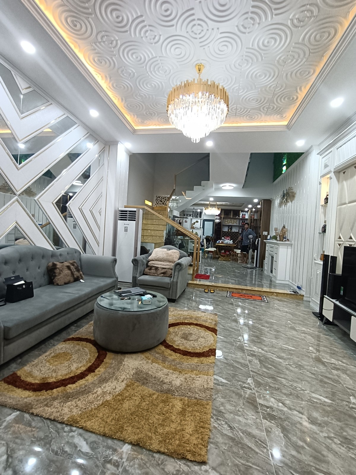 Bán nhà siêu đẹp, mặt tiền Nguyễn Dữ, 80m2, 3tầng, chỉ 7,5 tỷ