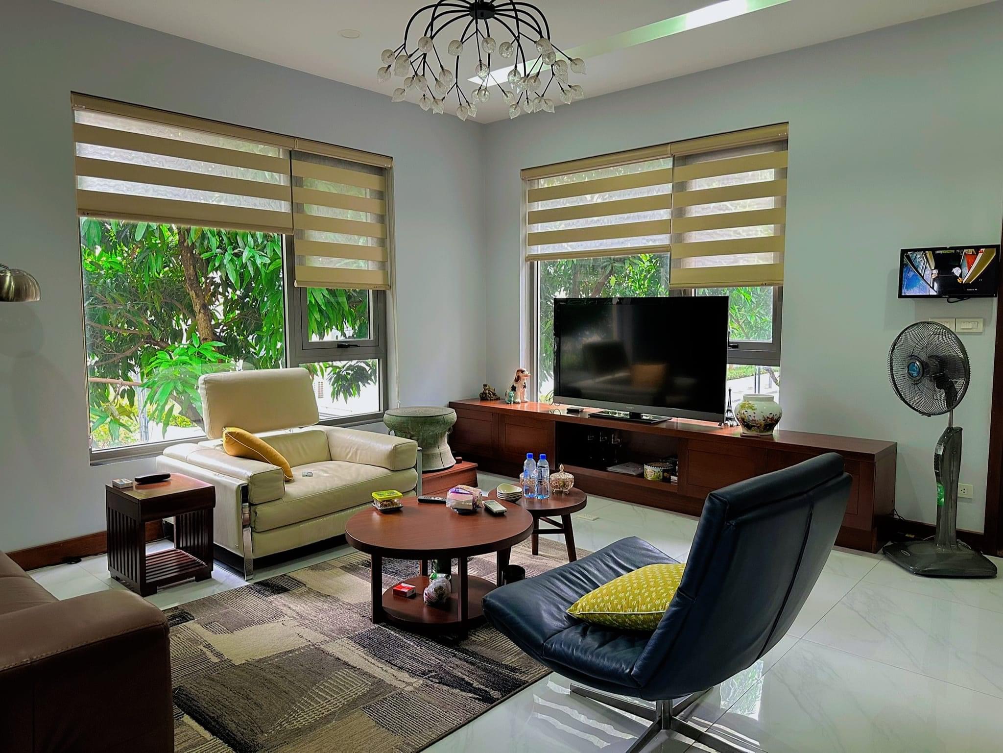 BÁN NHÀ PHÂN LÔ 62M x 5T PHỐ TRUNG KÍNH, VỊ TRÍ ĐẸP, Ô TÔ TRÁNH, NGÕ THÔNG, KINH DOANH ĐỈNH.