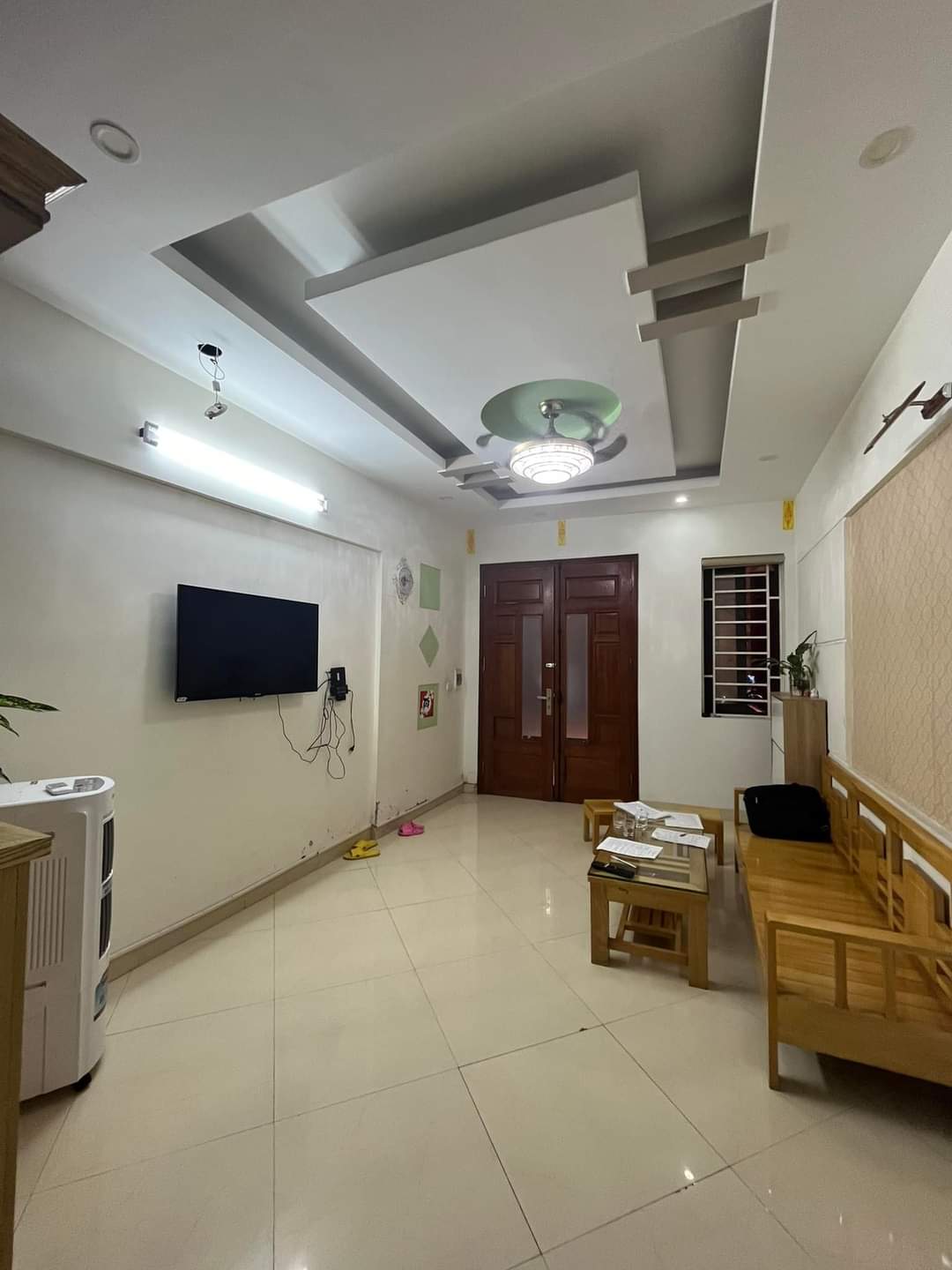 BÁN NHÀ VÕNG THỊ,QUẬN TÂY HỒ,DT33/35M2×5T,MT3.3M,GIÁ 7.5TỶ,PHÂN LÔ,SỔ VUÔNG,GẦN OTO,NGÕ BA GÁC