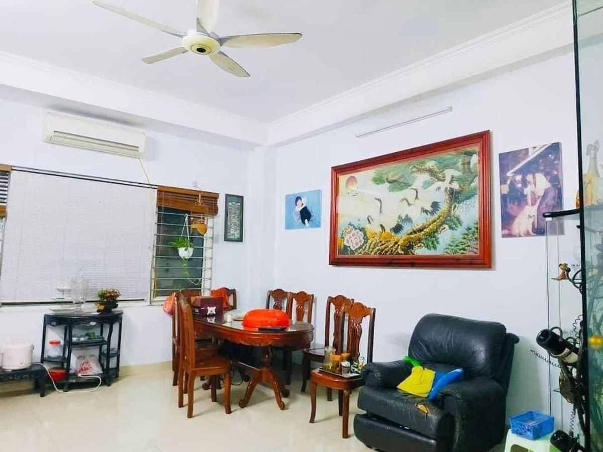 NHÀ HÀNG CHUỐI 5 tầng, MT 5.2M - ĐẸP Ở LUÔN - KHU VỰC DÂN TRÍ CAO