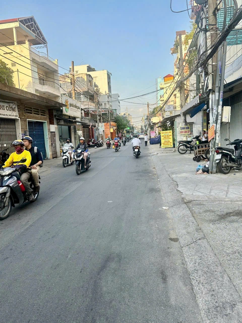 Bán nhà MT hồ văn huê p9 phú nhuận