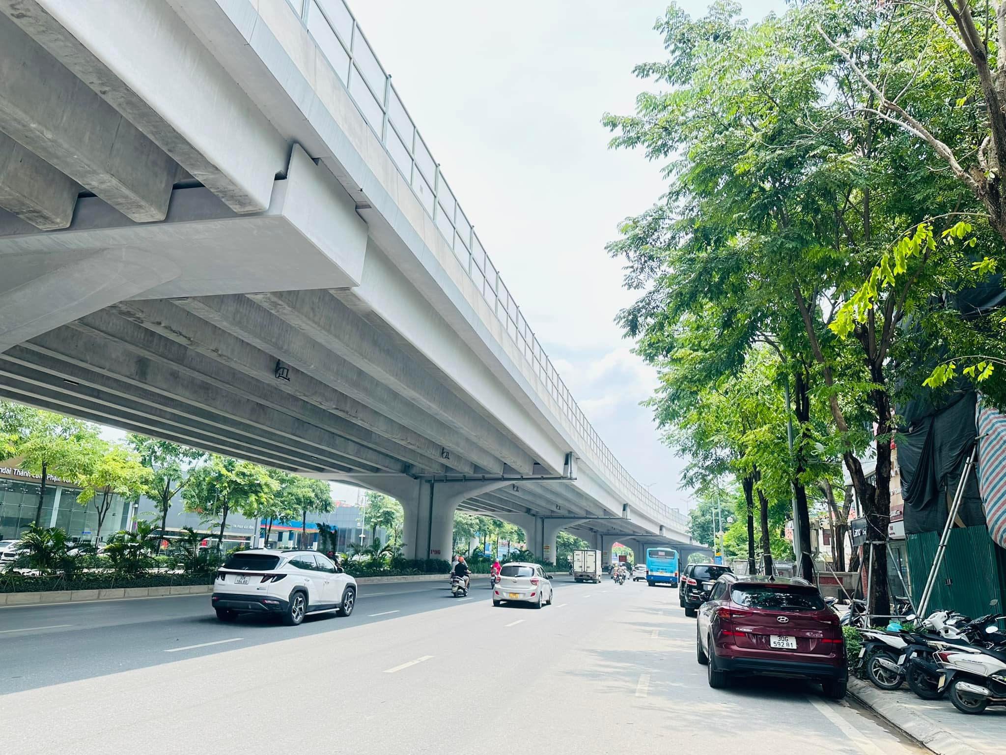 Bán 500m2 đất mặt phố Phạm Văn Đồng- Mặt tiền 15m, mặt hậu 16,87m phù hợp xây toà building to nhất phố- Giá chào bán 125tỷ. Thửa đất hiếm