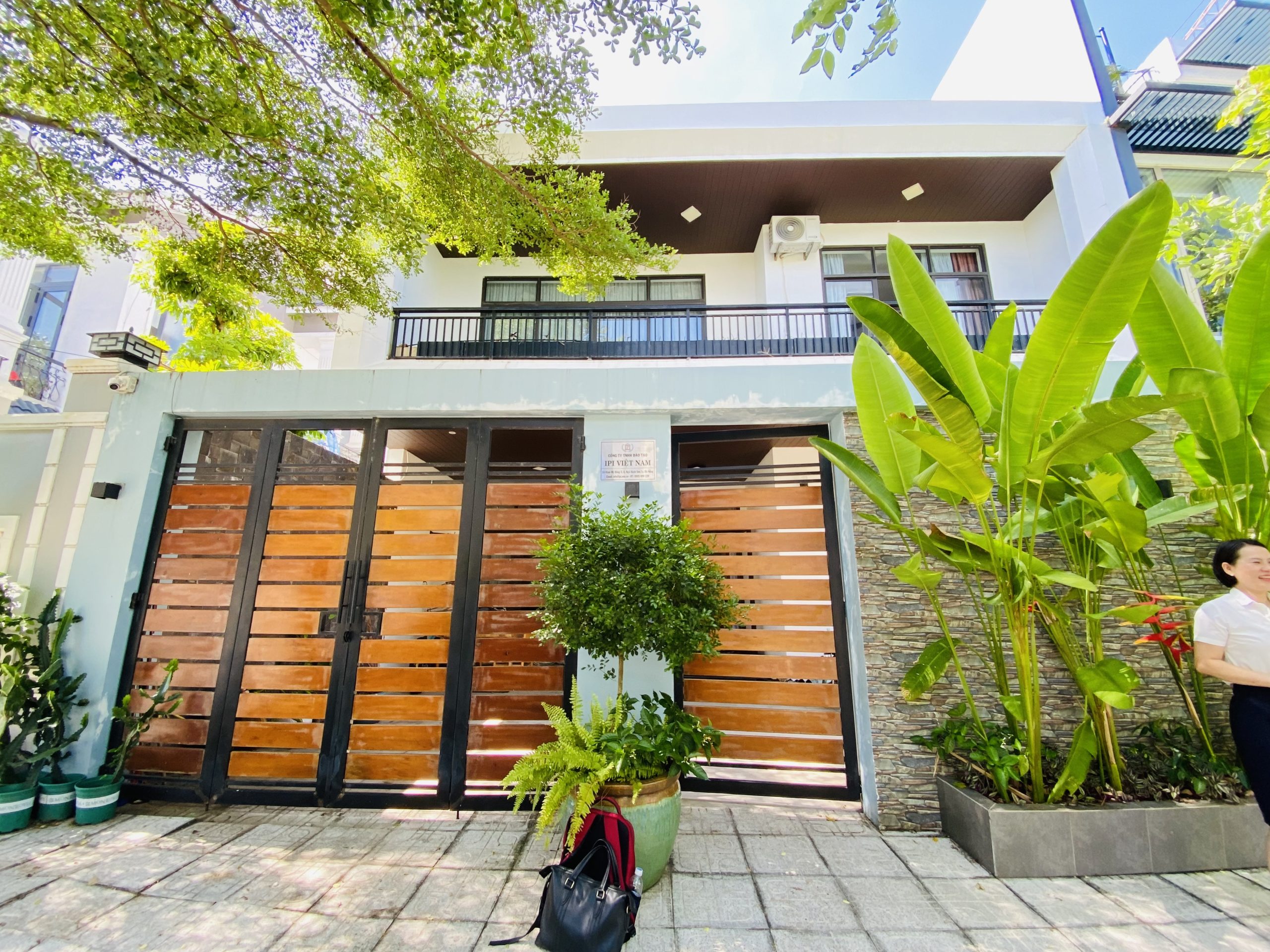 Chính Chủ Cần Bán Gấp Căn Biệt Thự Tâm Huyết, Full Nội Thất Cao Cấp