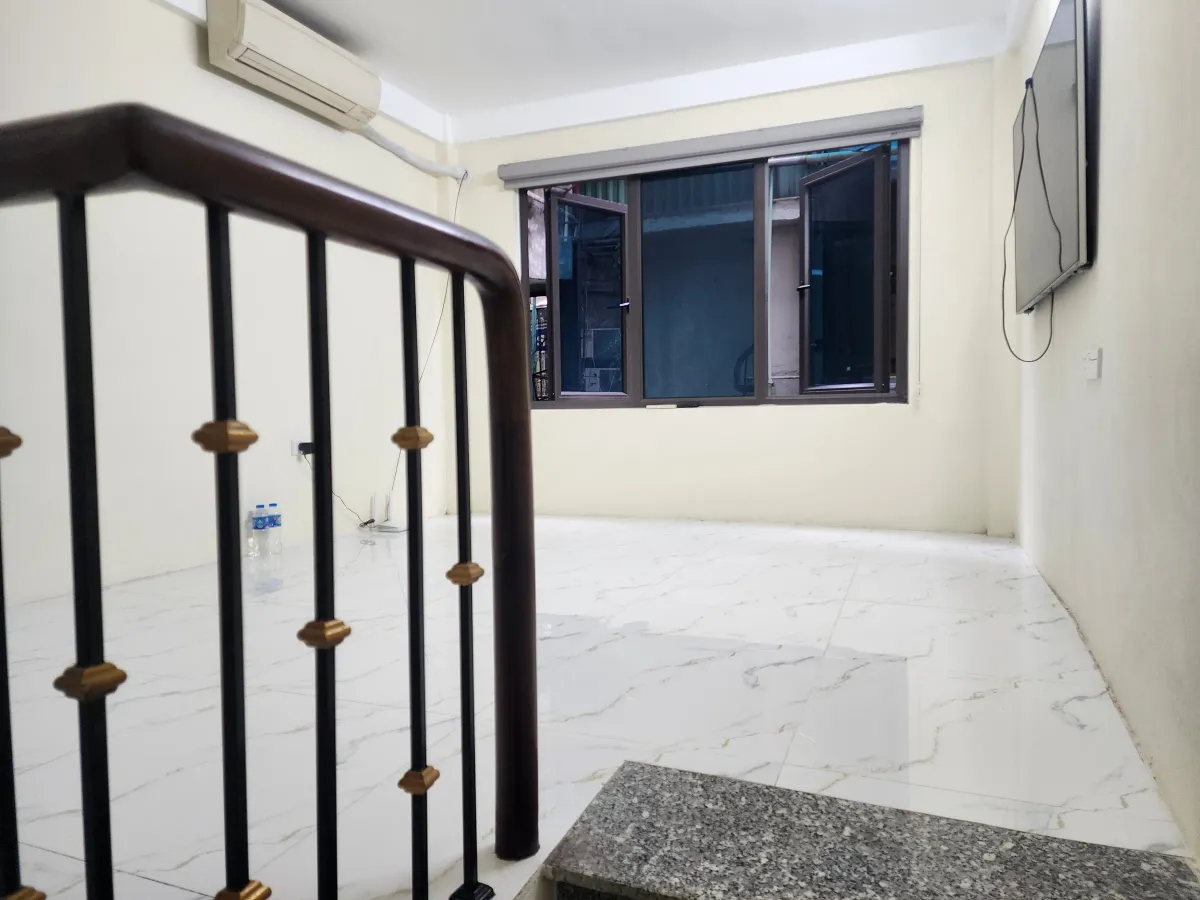 Nhà Lê Văn Hưu 4 tầng - ngõ nông - Trung tâm Hai Bà Trưng, dân trí cao, hiếm nhà bán.