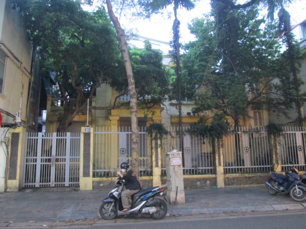 Mặt phố cổ Nguyễn Huy Tự gần vườn hoa Pasteur, gần phố cổ 430m2 chỉ 130 tỷ. LH 0989.62.6116