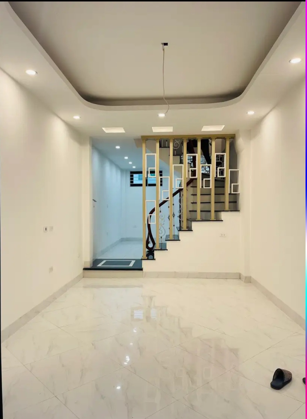 Nhà Xuân Phương DT 40m2 x4T gần CĐ FPT đường trịnh văn bô giá tốt