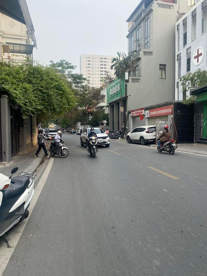 Hai Mặt Phố SIÊU ĐẮC ĐỊA - Bán đất tặng nhà - Thụy Khuê/Tây Hồ - 88m2 - 34 tỷ